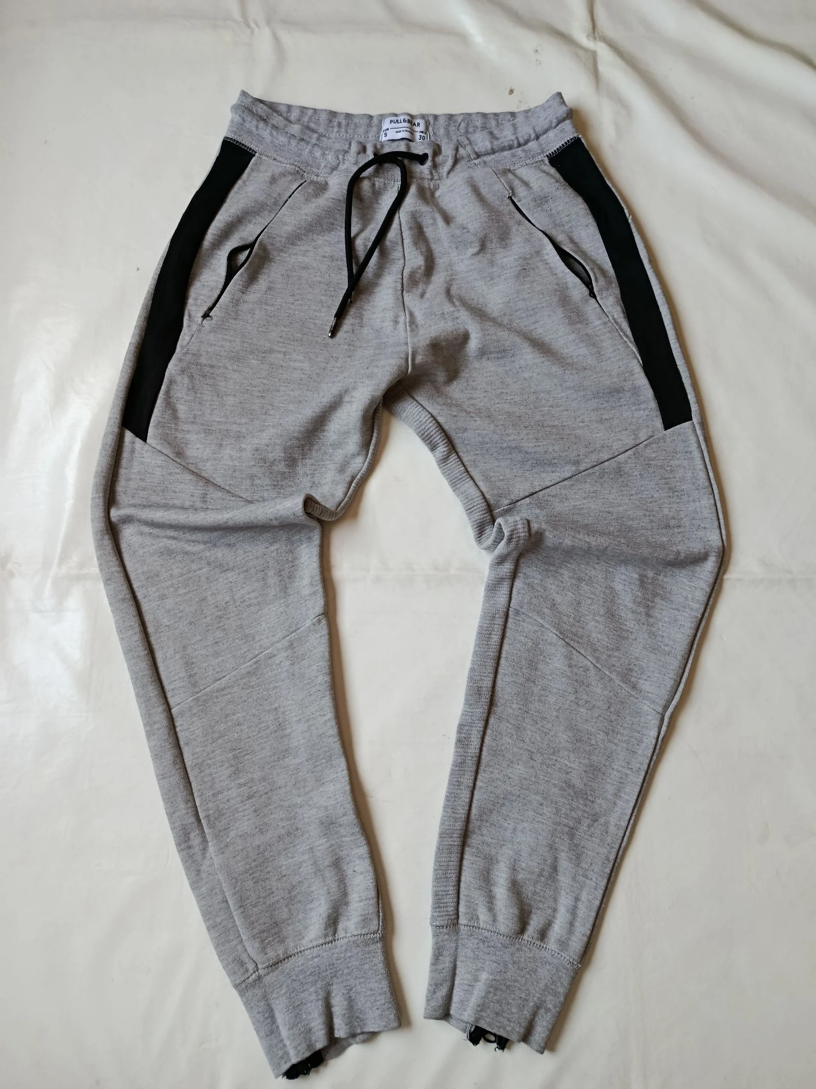 Pantalón chándal gris Pull and bear  – photo 2